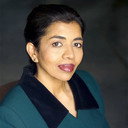Viji Nathan als Ma