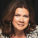 Marina Orsini als Diane Armani