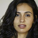 Analisa Velez als Beatriz