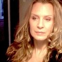 Barbara Ross English als Mom
