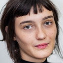Nina Tomsic als Ingrid Terrare