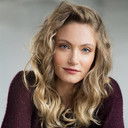 Caitlyn Sponheimer als Cait