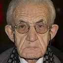 Ardeshir Kazemi als 100-year-old man