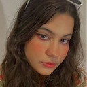 Carolina Fialho als Carol