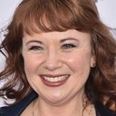 Aileen Quinn als School Secretary