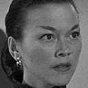 Chabing als Lillie Mae Wong