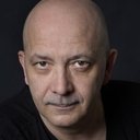 Gil Galliot als Professor Choron