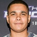 Jonathan McDaniel als Kyle (Dixie) Canning