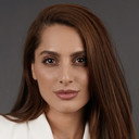 Nuray Hüseynova als Arya Hatun