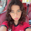 Sofia Salinas als Anna (V.O)