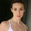 Libby Matthews als Florence