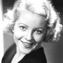 Terry Walker als Cousin Betty