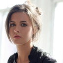 Brittany Ashworth als Alex Ratcliffe