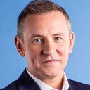 Tom Peck als Doctor Krukowski
