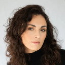 Camila Valenzuela als Claudia (voice)