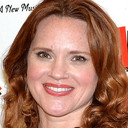 Jennifer Laura Thompson als Jenny