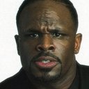 Devon Hughes als Devon Dudley