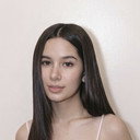 Reich Alim als Sinead