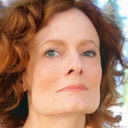 Diane Salinger als Penguin's Mother