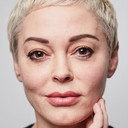 Rose McGowan als Josie Acosta