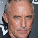 Robert John Burke als Chief Bridges