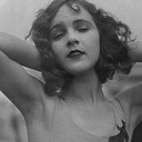 Edna Aslin als Molly Spellman