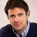 Matthew James Dowden als James
