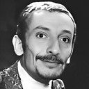 Jacques Herlin als Le policier du centre de rétention