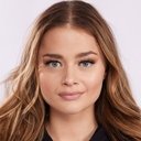 Stefania Liberakakis als Lilly
