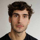 Christopher Jan Busse als Thomas