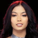 Sahara Bernales als Mia