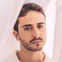 Marc Antonu Mozziconacci als Simon