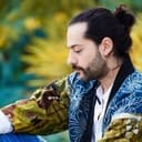 Amir Motlagh als Saam