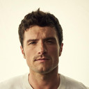Josh Hutcherson als TJ
