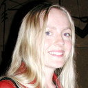 Eliza Pryor Nagel als Ronnie's Roommate