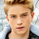 Carson Severson als Joe