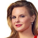 Michele Romanow als 