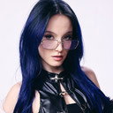 Zeynep Oktay als Self