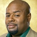 Chi McBride als Metcalf / Judge (voice)