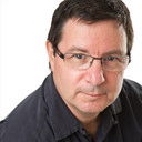 Tyronne L'Hirondelle als Sheepish Security Guard