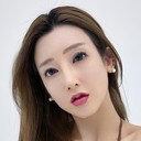 Son Ye-ha als 