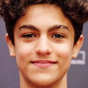 Caspar Fischer Ortman als Omar