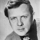 Валерий Малышев als Gennadiy