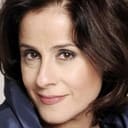 Soraya Ravenle als Ivete