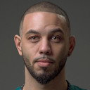 Alex Lannan als Customs Agent