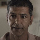 Richard Suliman als Motel Clerk
