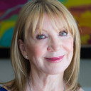 Linda Smith als Herself