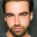 Aidan McHugh als 