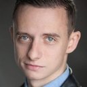 Darren Evans als Baz