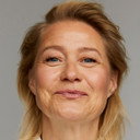 Trine Dyrholm als Hanne Lindberg